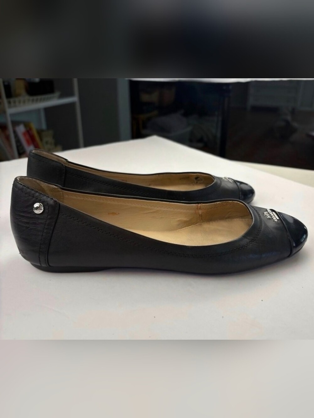 Black Women's Leather Ballet Flats - Classic Casual Slip-Ons